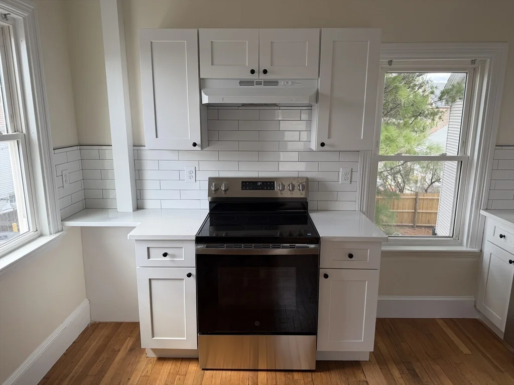 3 bed, 1 bath apartment for rent at 11 Patten St Unit 2, Watertown — photo 1 of 17