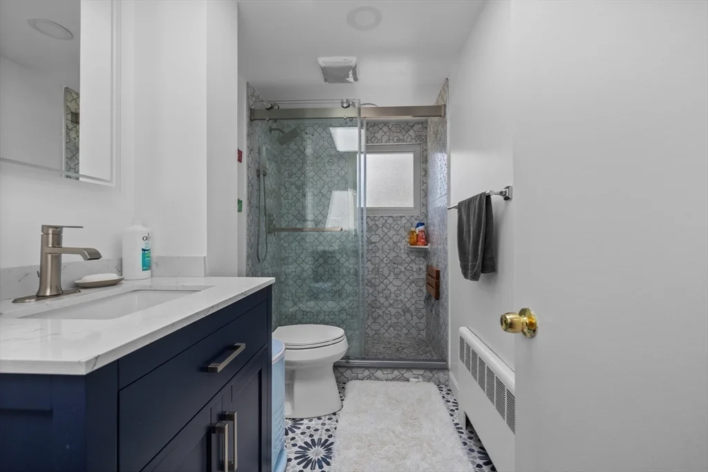 4 bed, 3 bath apartment for rent at 11 Patterson Rd Unit 11, Lexington — photo 15 of 26