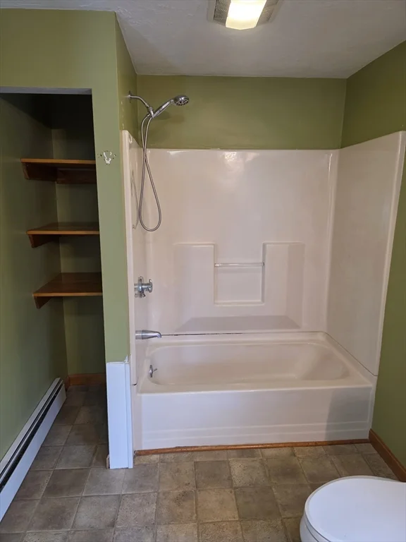 2 bed, 1 bath apartment for rent at 11 Pearl St Unit 3, Middleboro — photo 11 of 19