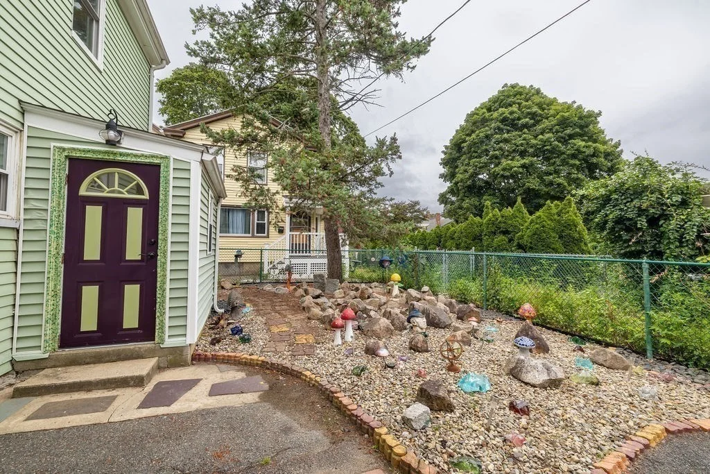 1 bed, 1 bath apartment for rent at 11 Pearl St Unit A, Salem — photo 24 of 31