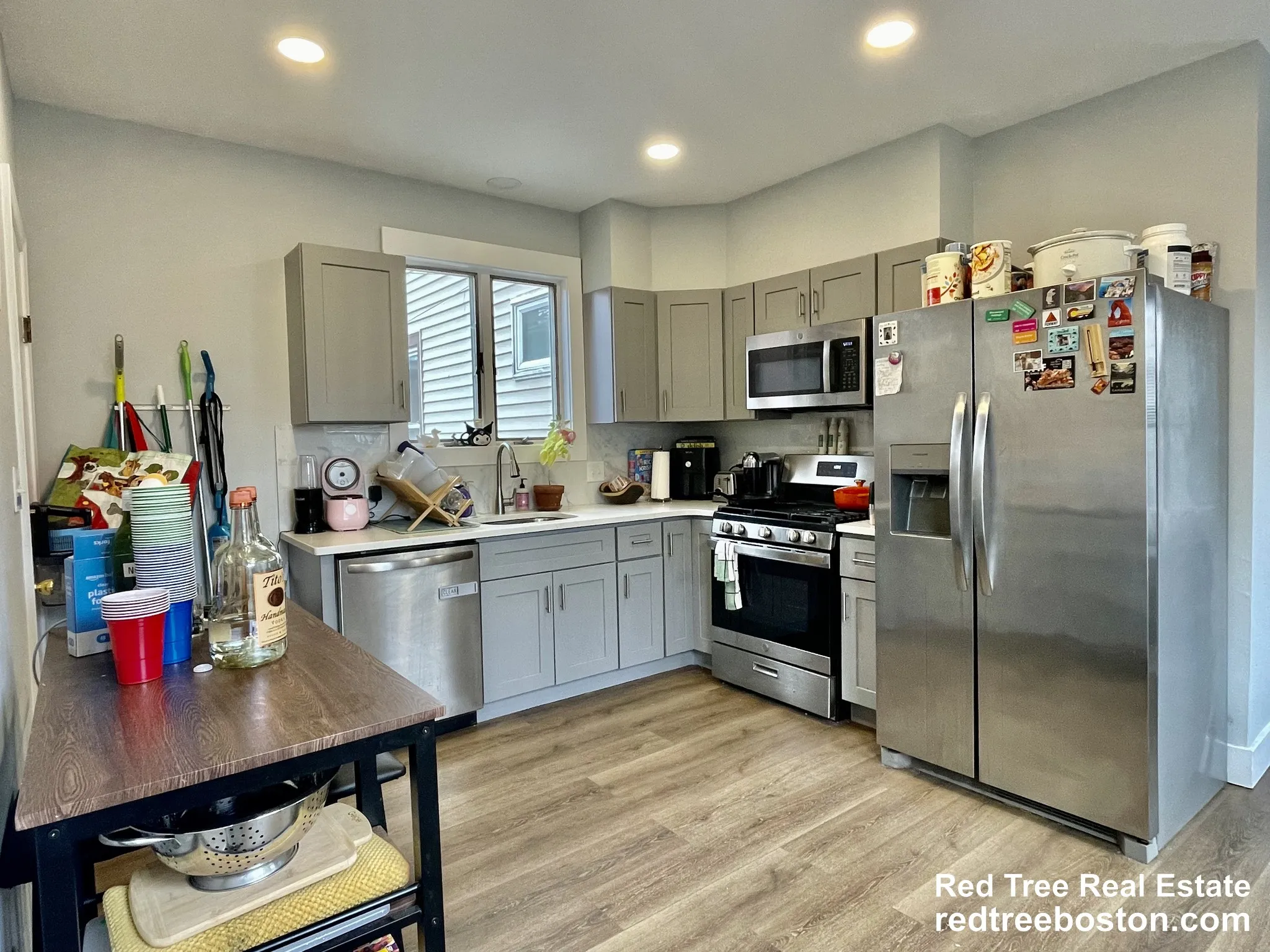 4 bed, 2 bath apartment for rent at 11 Pearl Ter Unit 1, East Somerville — photo 5 of 34