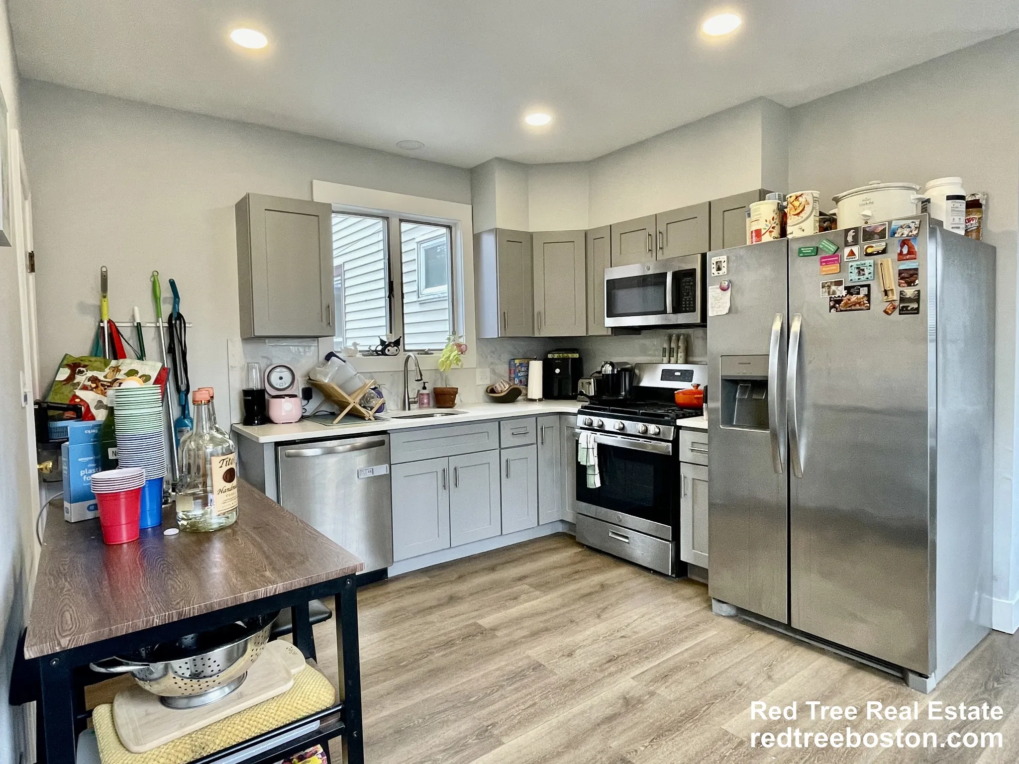 4 bed, 2 bath apartment for rent at 11 Pearl Ter Unit 1, East Somerville — photo 6 of 34