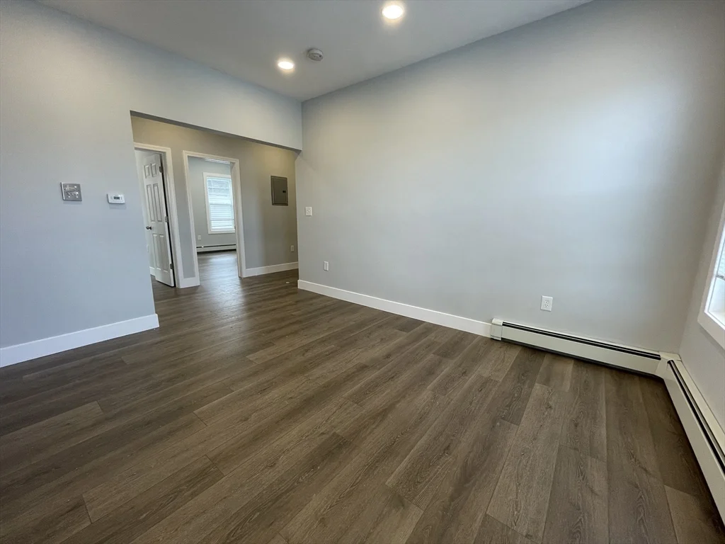 4 bed, 2 bath apartment for rent at 11 Pearl Ter Unit 2, Somerville — photo 6 of 11