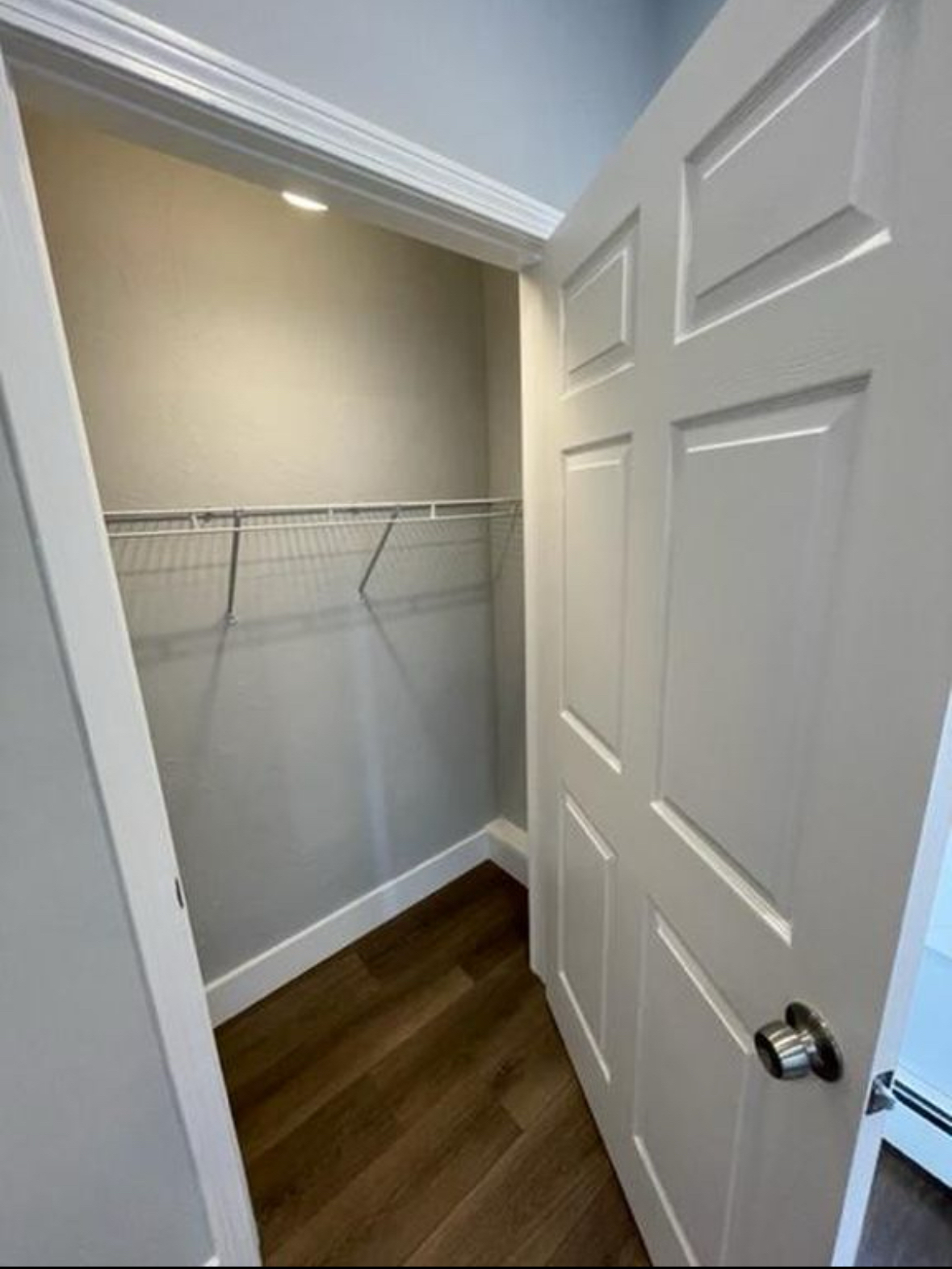 4 bed, 2 bath apartment for rent at 11 Pearl Ter Unit 3, East Somerville — photo 5 of 10