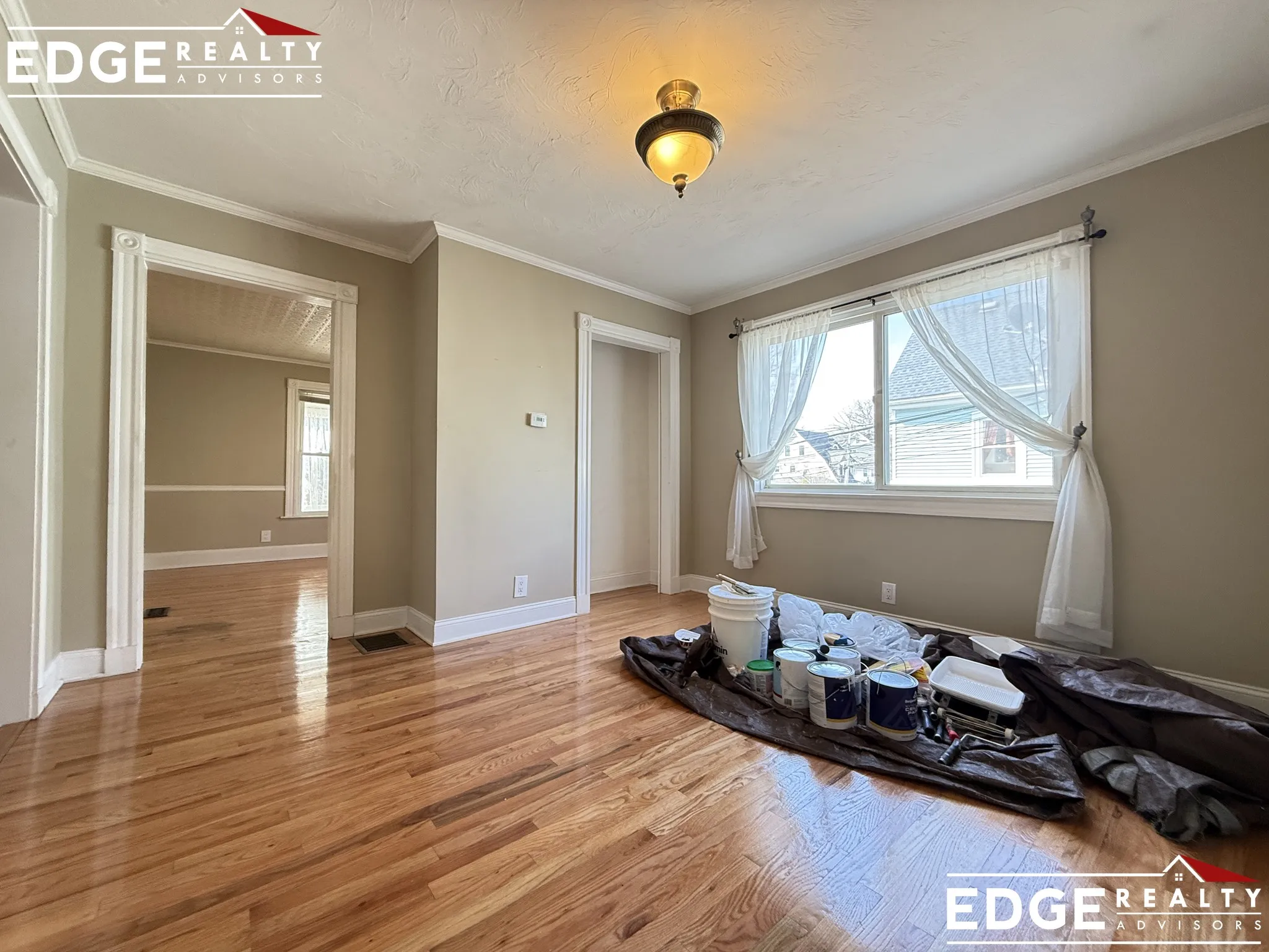 3 bed, 1.5 bath apartment for rent at 11 Pennsylvania Ave Unit 1, Newton Upper Falls — photo 6 of 17
