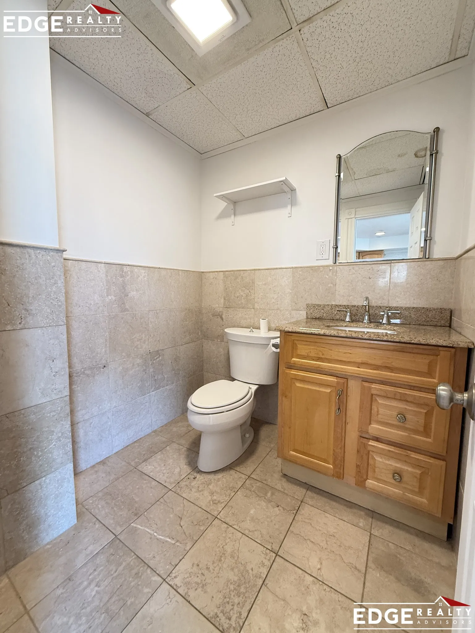 3 bed, 1.5 bath apartment for rent at 11 Pennsylvania Ave Unit 1, Newton Upper Falls — photo 7 of 17