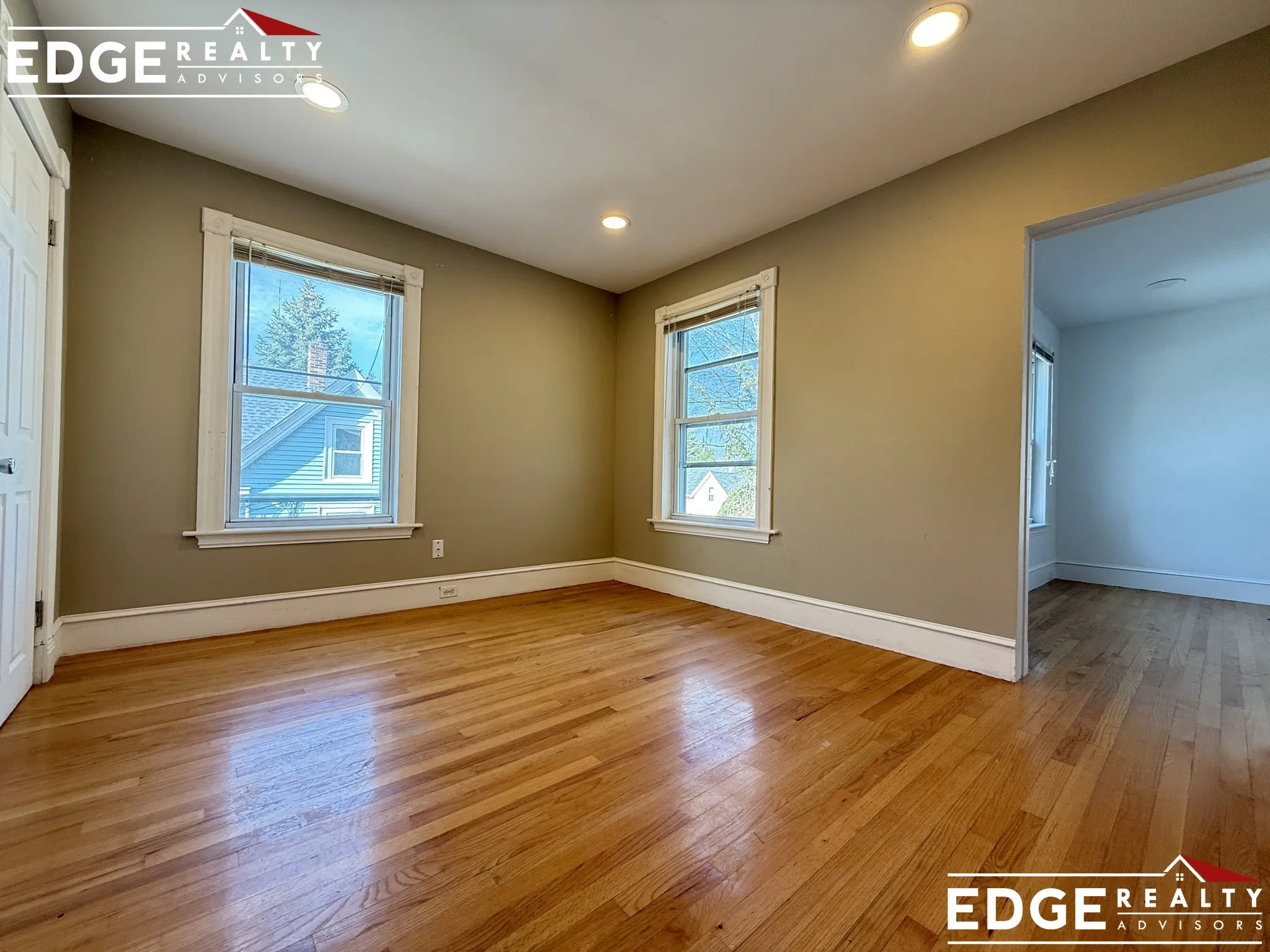 3 bed, 1.5 bath apartment for rent at 11 Pennsylvania Ave Unit 1, Newton Upper Falls — photo 9 of 17