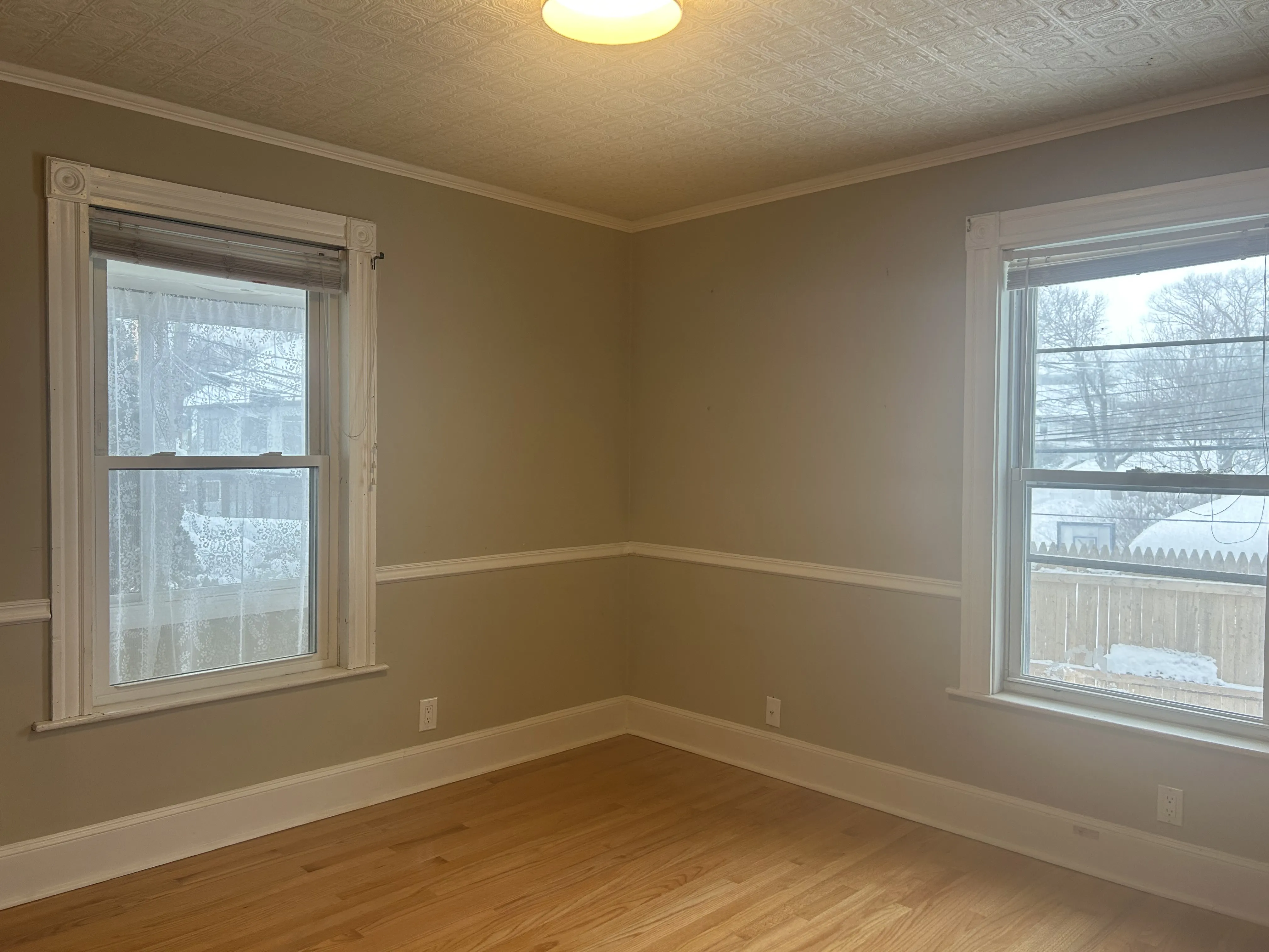 3 bed, 1.5 bath apartment for rent at 11 Pennsylvania Ave Unit 11, Newton Upper Falls — photo 8 of 13