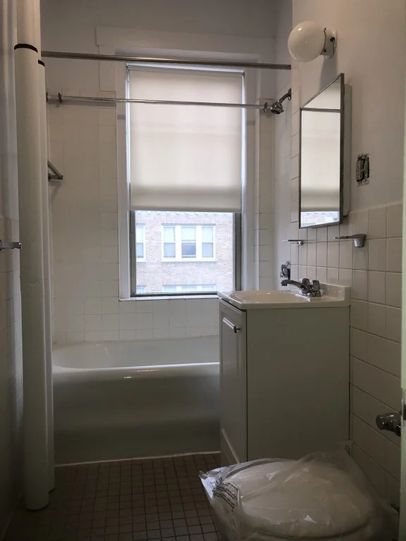 3 bed, 1 bath apartment for rent at 11 Perkins Sq Unit 11, Jamaica Plain — photo 8 of 12