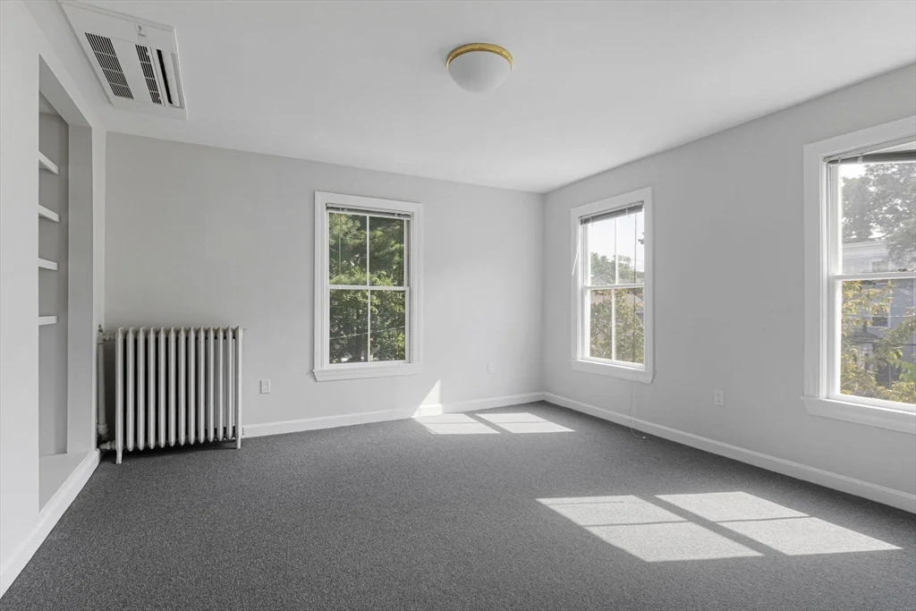 4 bed, 2 bath apartment for rent at 11 Perry Unit 2, Central Square — photo 12 of 17