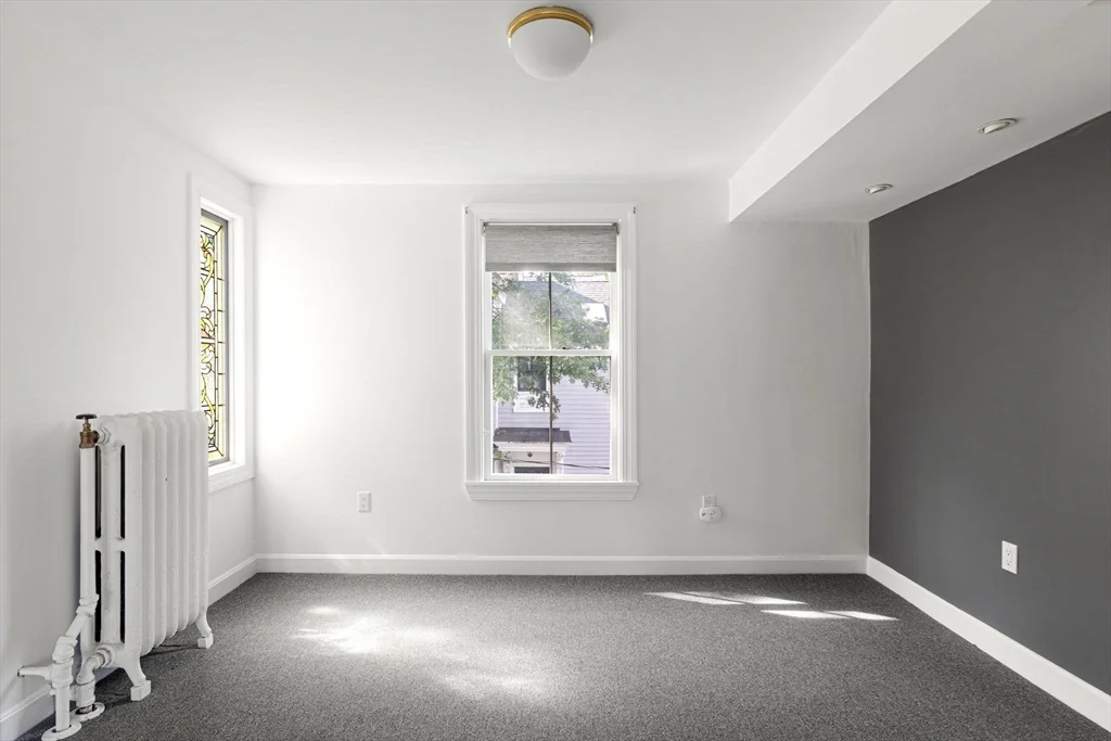 4 bed, 2 bath apartment for rent at 11 Perry Unit 2, Central Square — photo 5 of 17