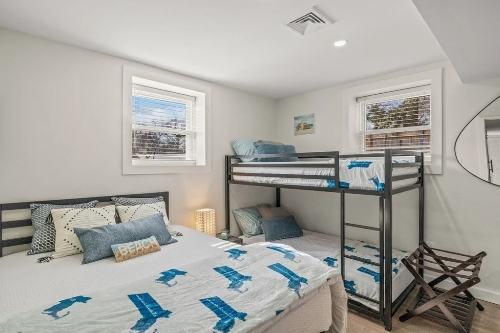 4 bed, 2 bath apartment for rent at 11 Pershing Dr, Falmouth — photo 18 of 25