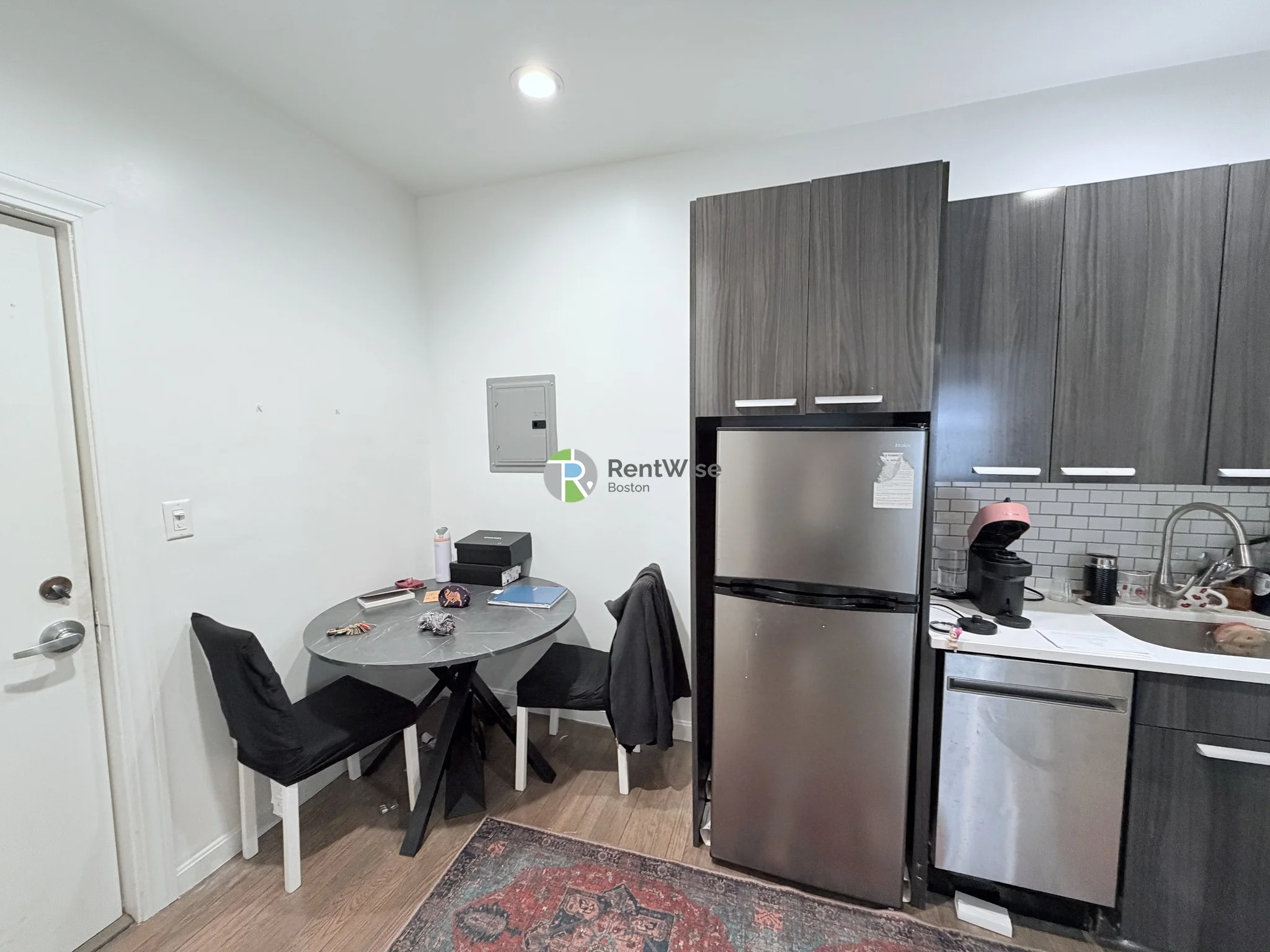 1 bed, 1 bath apartment for rent at 11 Peterborough St Unit 1, Fenway — photo 5 of 11