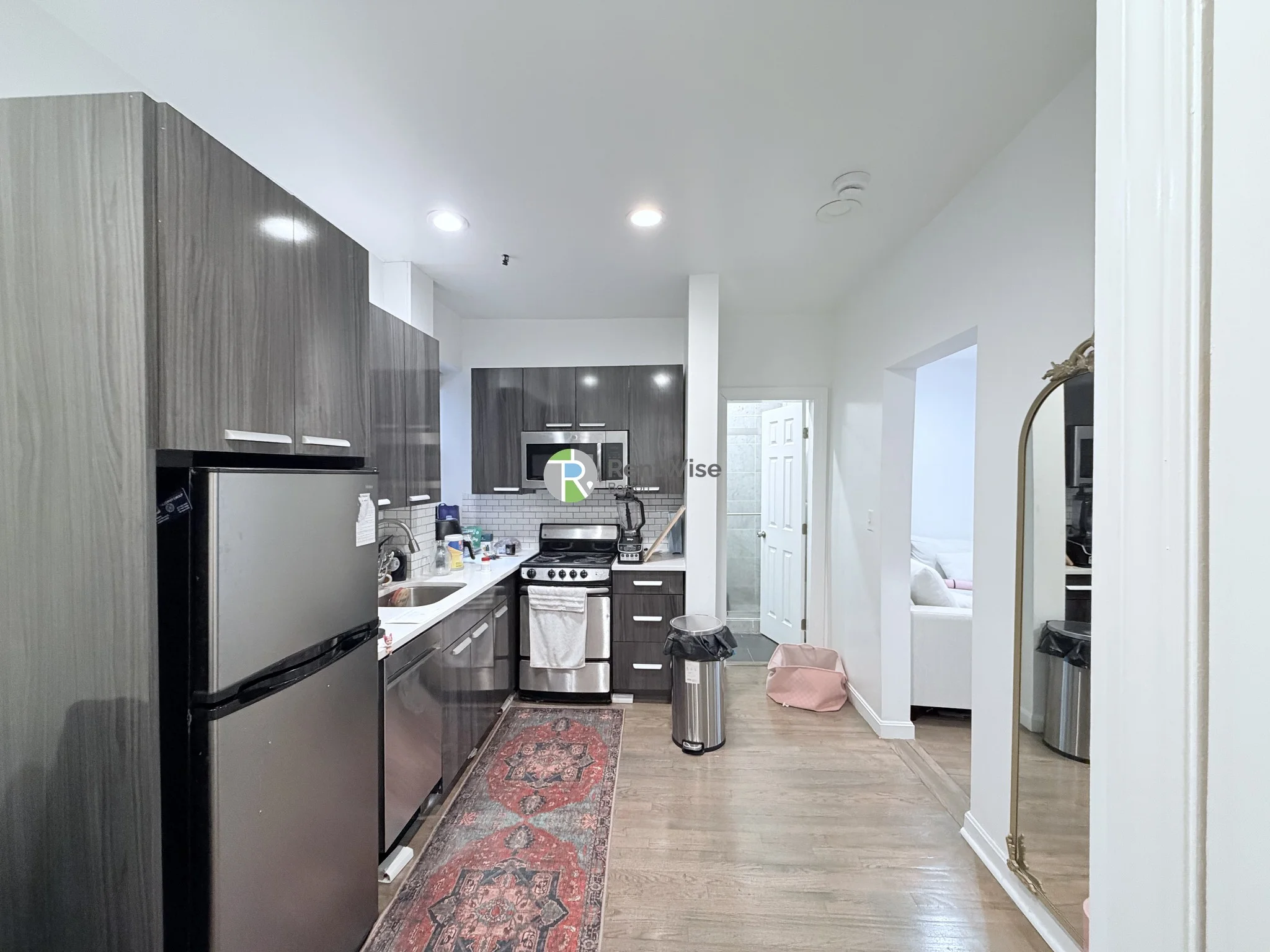 1 bed, 1 bath apartment for rent at 11 Peterborough St Unit 1, Fenway — photo 3 of 11