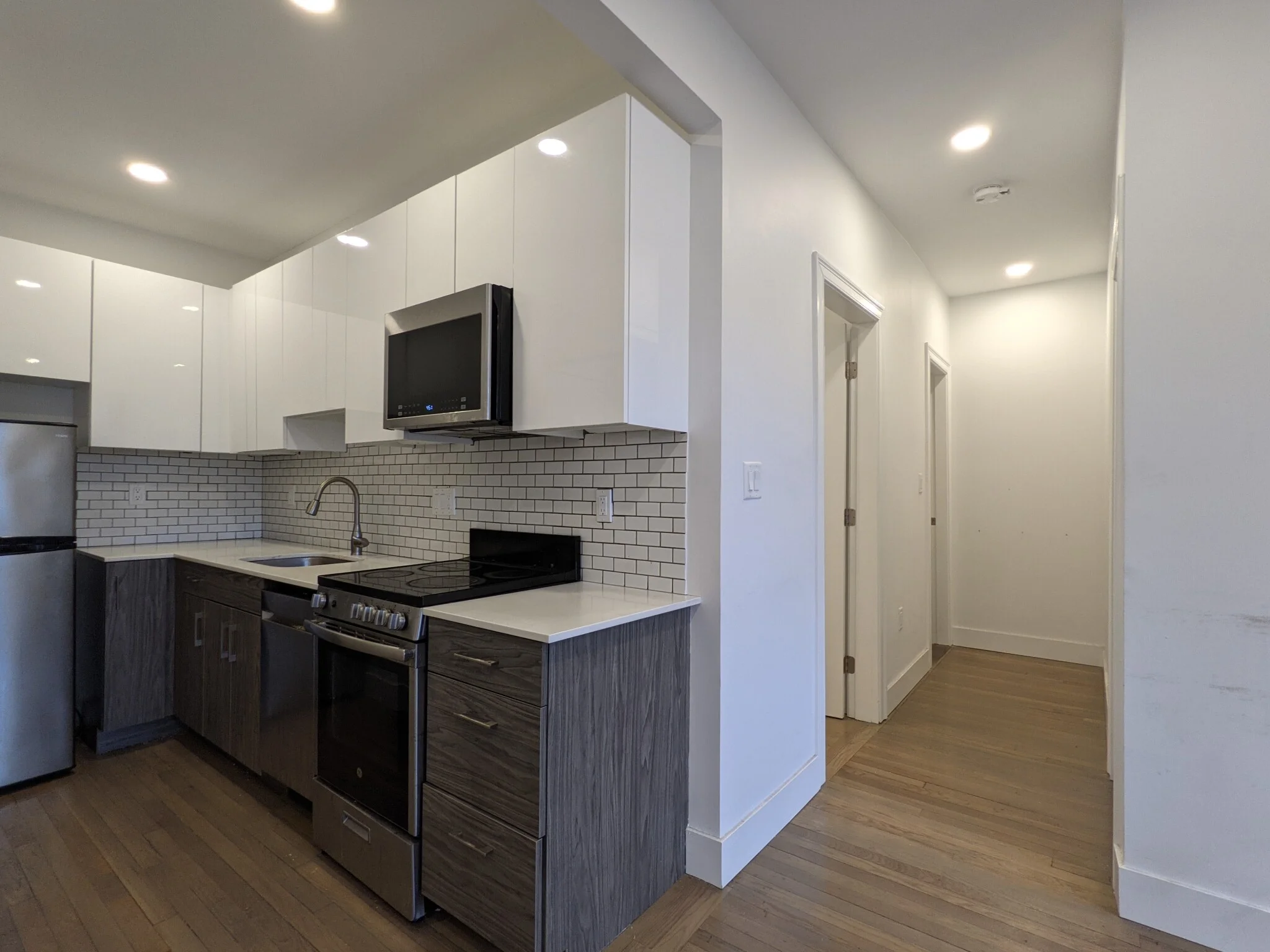 2 bed, 1 bath apartment for rent at 11 Peterborough St Unit 102, Fenway — photo 5 of 12