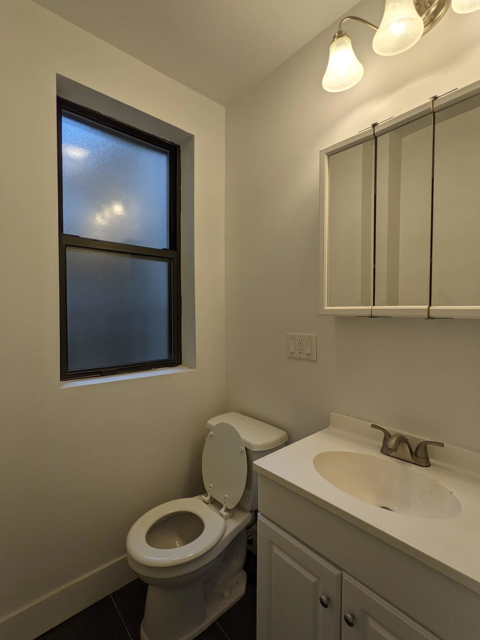 2 bed, 1 bath apartment for rent at 11 Peterborough St Unit 102, Fenway — photo 9 of 12