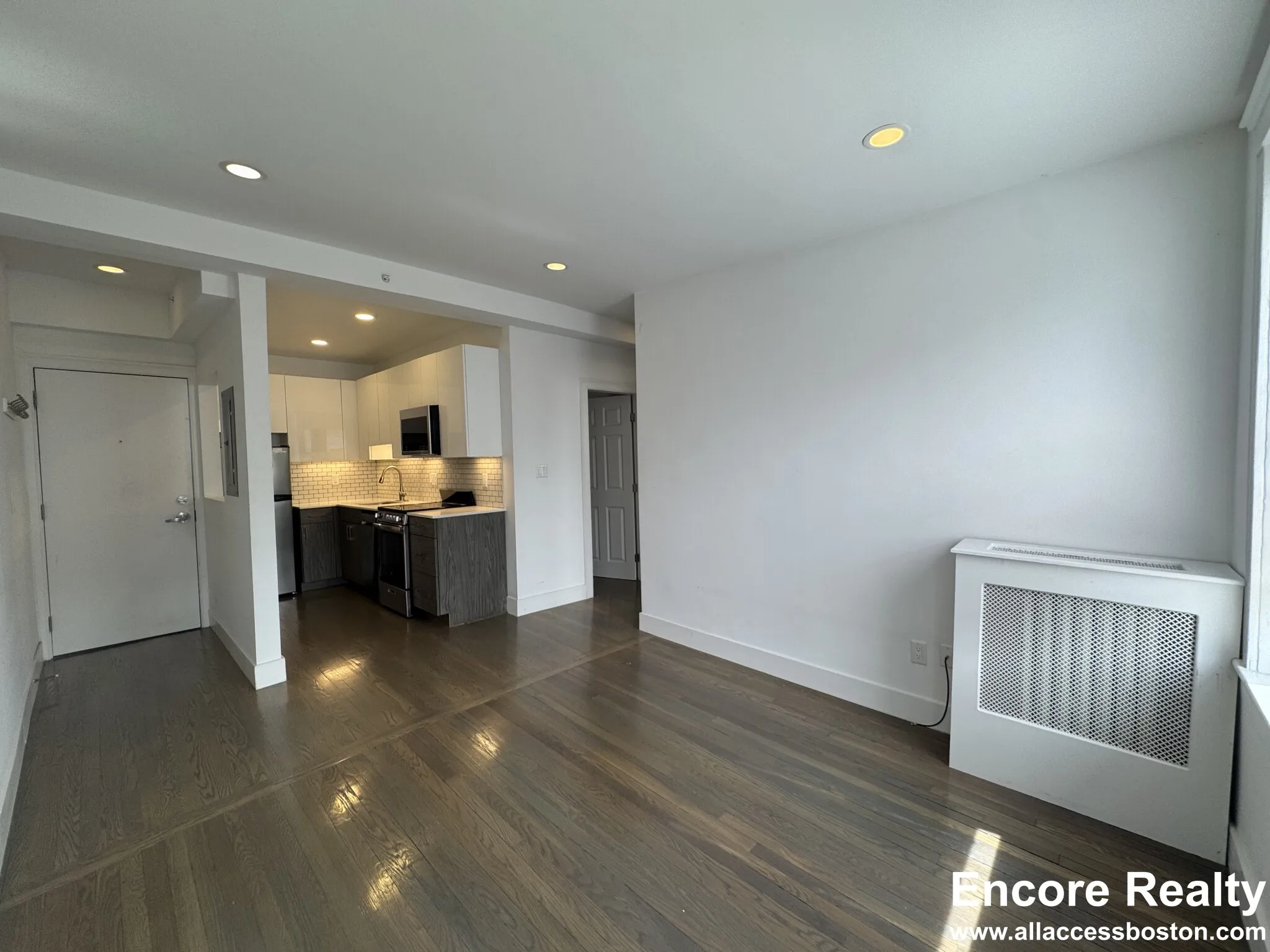 2 bed, 1 bath apartment for rent at 11 Peterborough St Unit 11-20, Fenway — photo 5 of 11