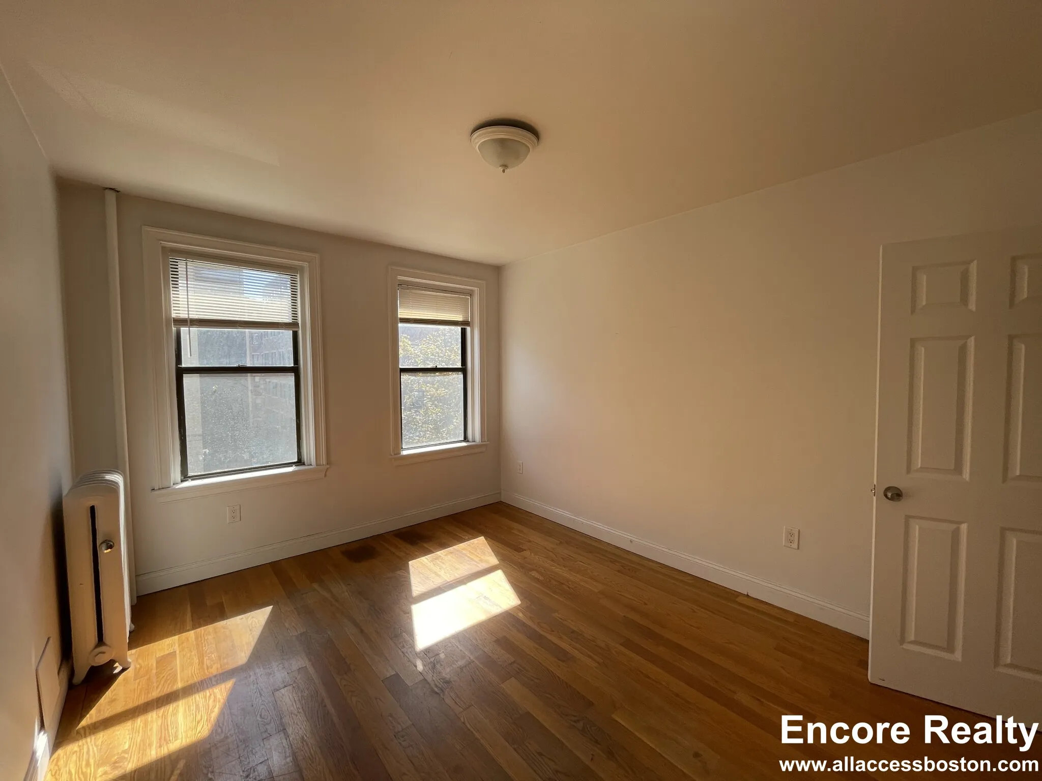 1 bed, 1 bath apartment for rent at 11 Peterborough St Unit 14, Fenway — photo 3 of 10