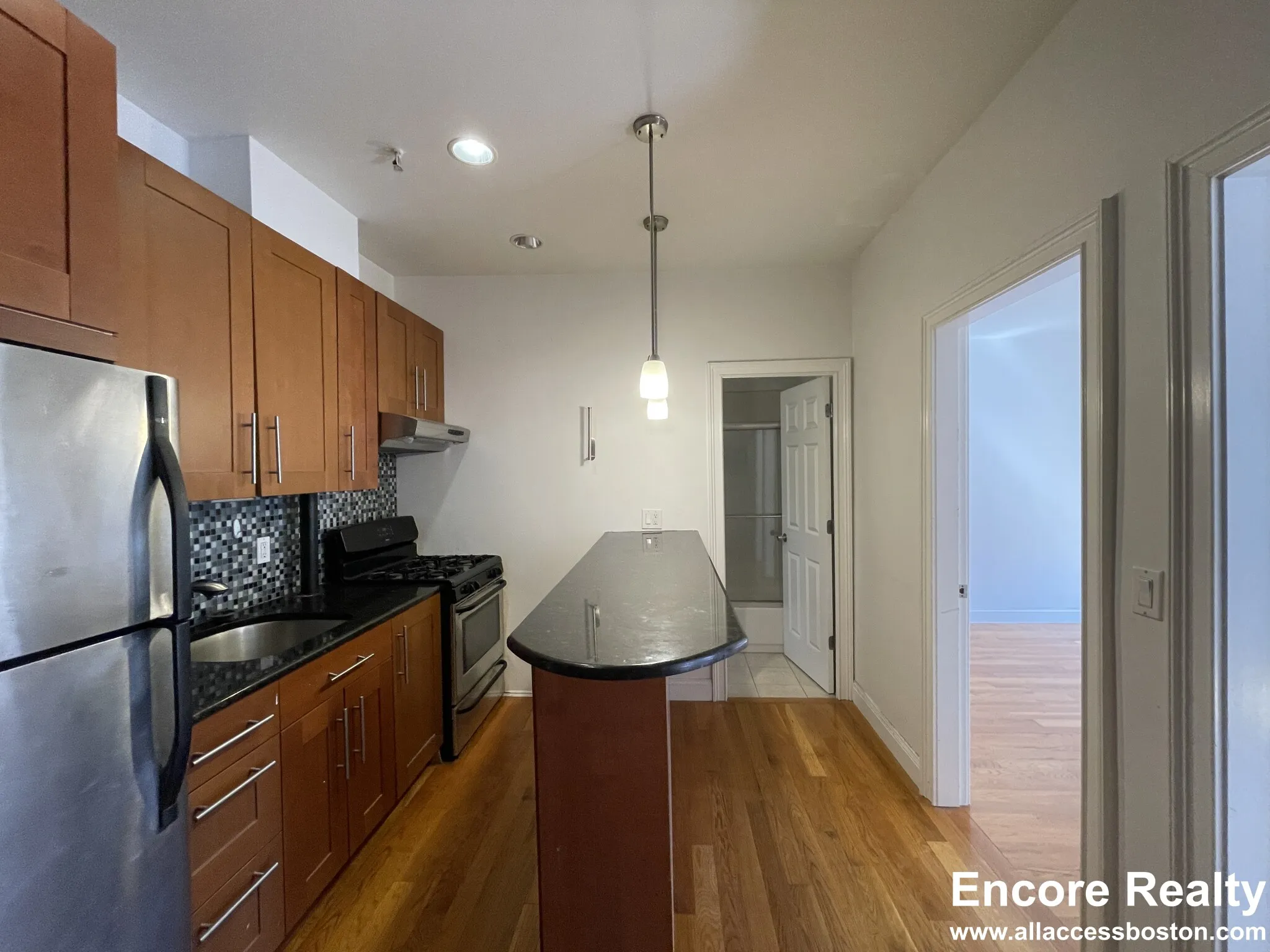 1 bed, 1 bath apartment for rent at 11 Peterborough St Unit 14, Fenway — photo 2 of 10