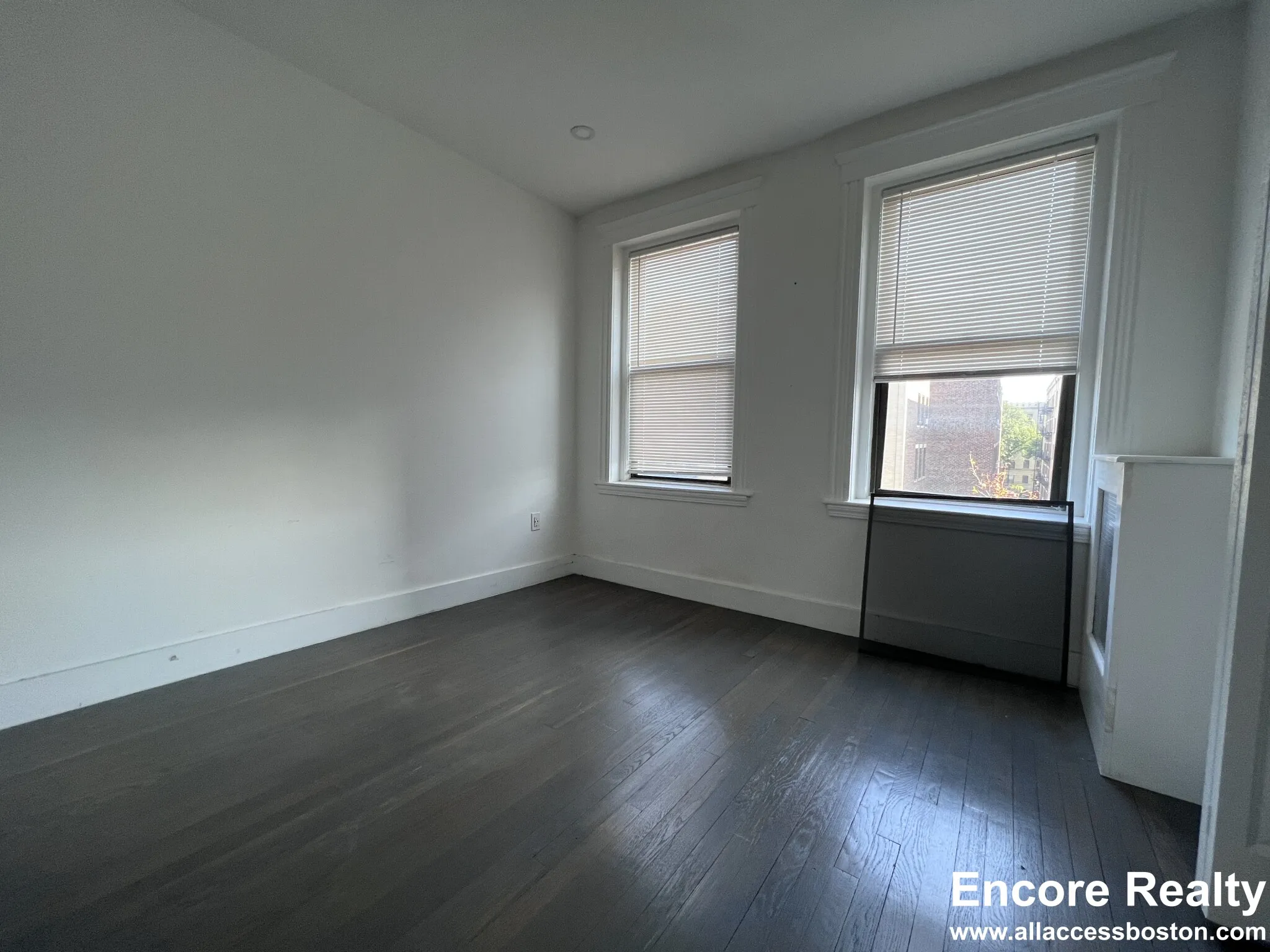 2 bed, 1 bath apartment for rent at 11 Peterborough St Unit 25, Fenway — photo 3 of 5
