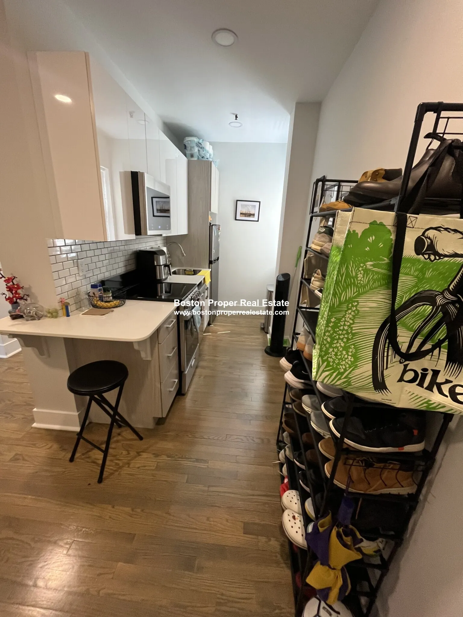 2 bed, 1 bath apartment for rent at 11 Peterborough St Unit 3, Fenway — photo 2 of 12