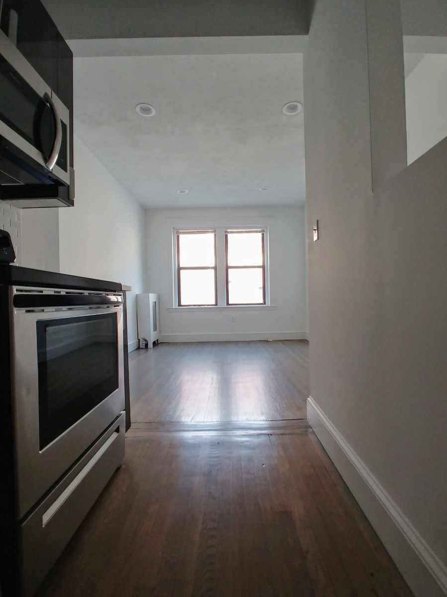 2 bed, 1 bath apartment for rent at 11 Peterborough St Unit 4D, Fenway — photo 4 of 11