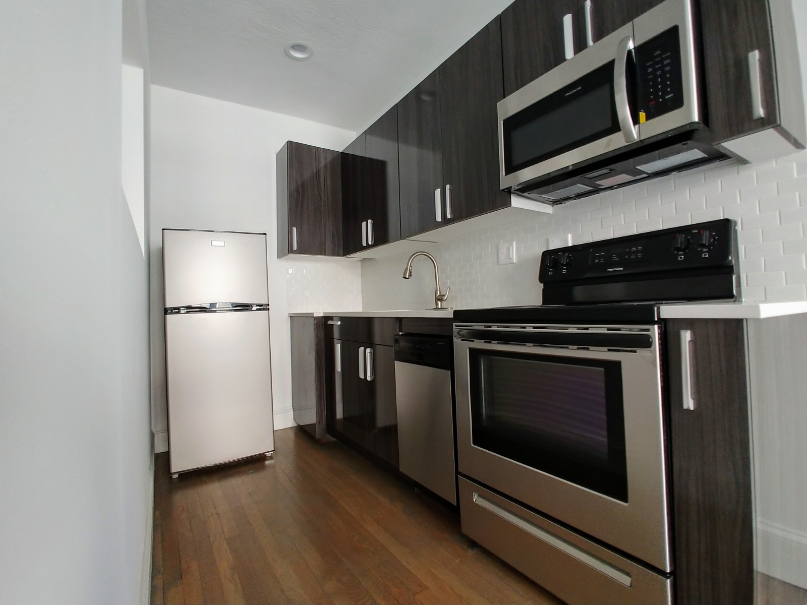 2 bed, 1 bath apartment for rent at 11 Peterborough St Unit 4D, Fenway — photo 1 of 11
