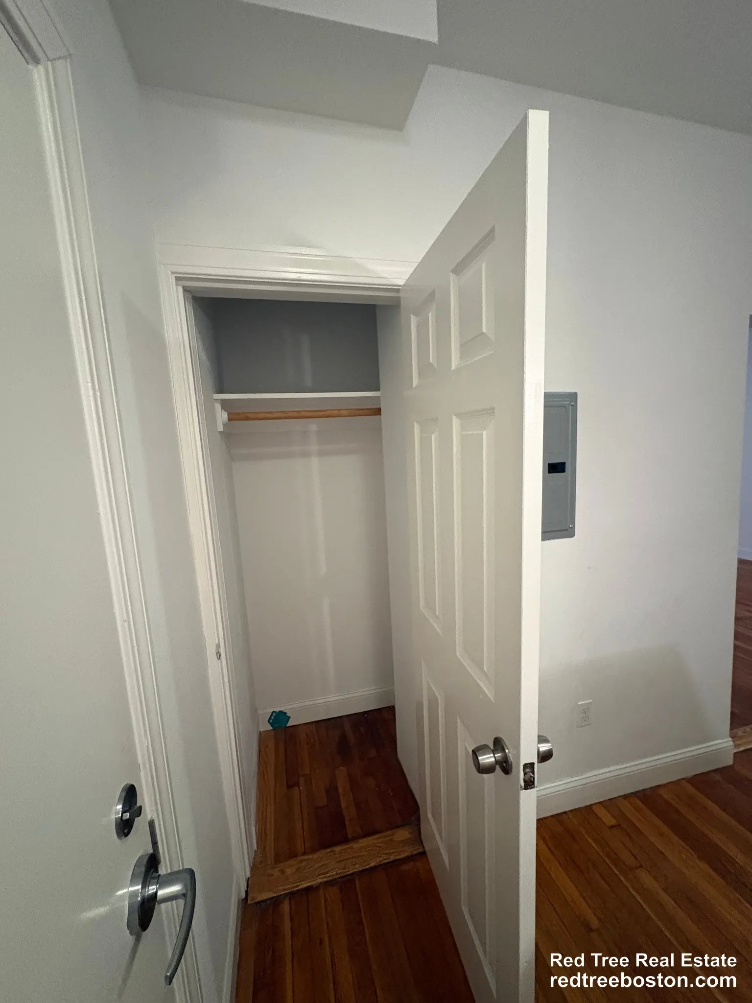1 bed, 1 bath apartment for rent at 11 Peterborough St Unit 6, Fenway — photo 4 of 18