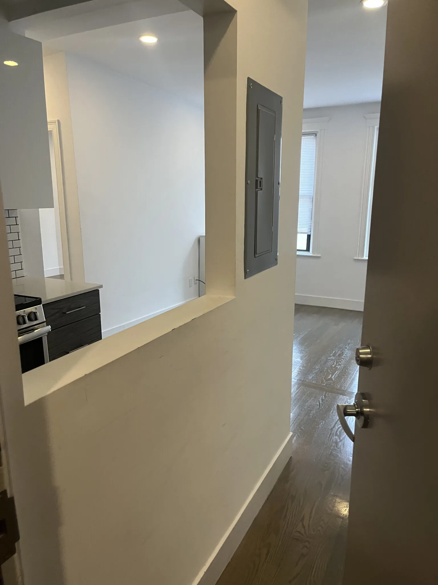 2 bed, 1 bath apartment for rent at 11 Peterborough St Unit U20, Fenway — photo 2 of 14