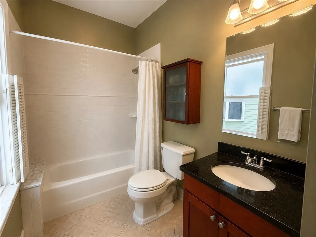 2 bed, 2 bath apartment for rent at 11 Peters St Unit 1, Cambridgeport — photo 10 of 11