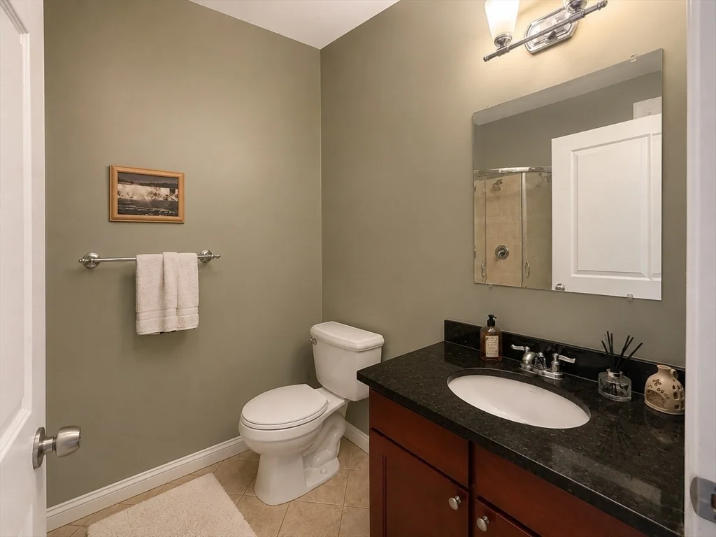 2 bed, 2 bath apartment for rent at 11 Peters St Unit 1, Cambridgeport — photo 6 of 11