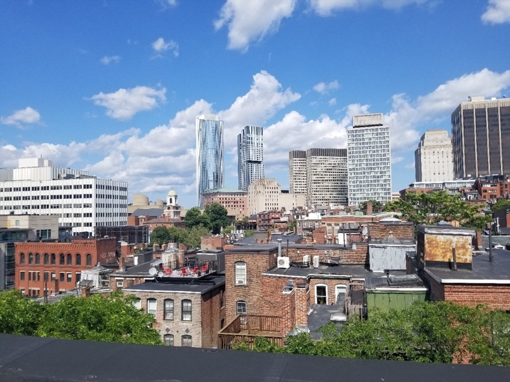 2 bed, 1 bath apartment for rent at 11 Phillips St Unit 7, Beacon Hill — photo 17 of 23