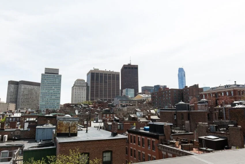 2 bed, 1 bath apartment for rent at 11 Phillips Unit 5, Beacon Hill — photo 15 of 17