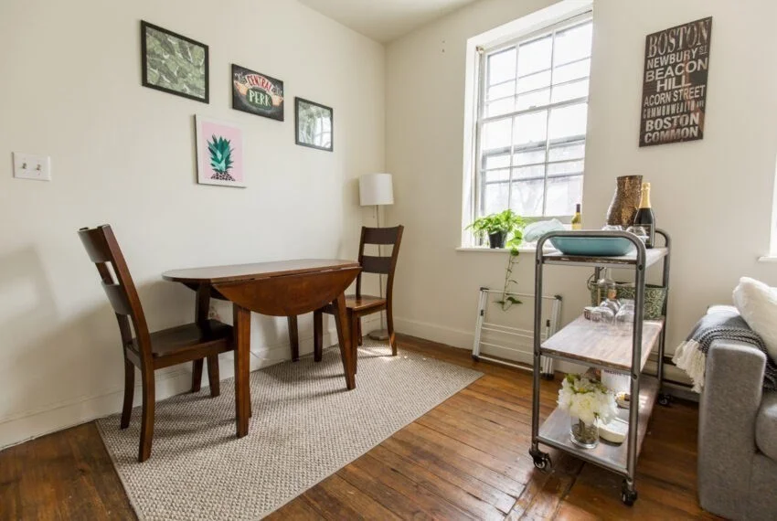 2 bed, 1 bath apartment for rent at 11 Phillips Unit 5, Beacon Hill — photo 11 of 17