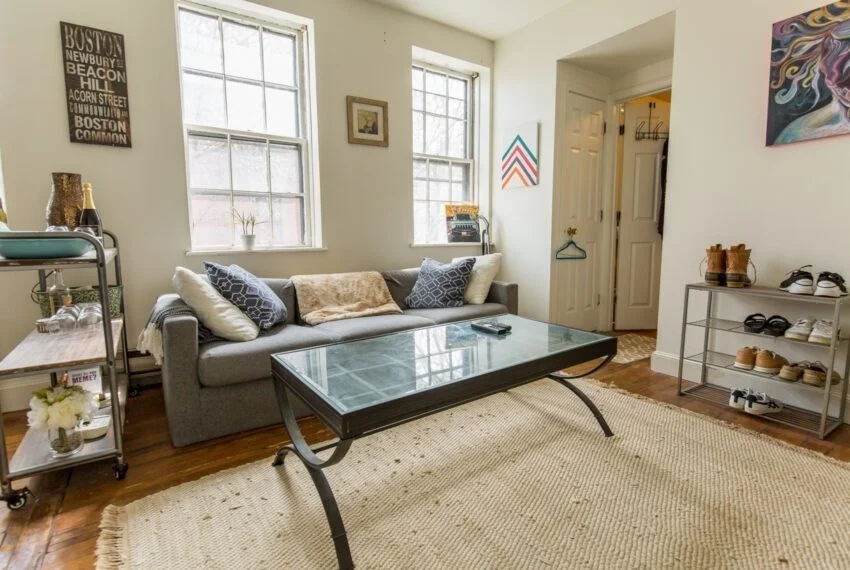 2 bed, 1 bath apartment for rent at 11 Phillips Unit 5, Beacon Hill — photo 9 of 17