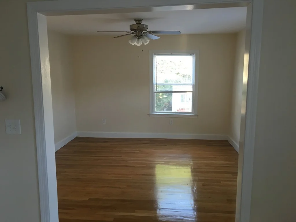 3 bed, 1 bath apartment for rent at 11 Pine Unit 2, Stoneham — photo 4 of 5