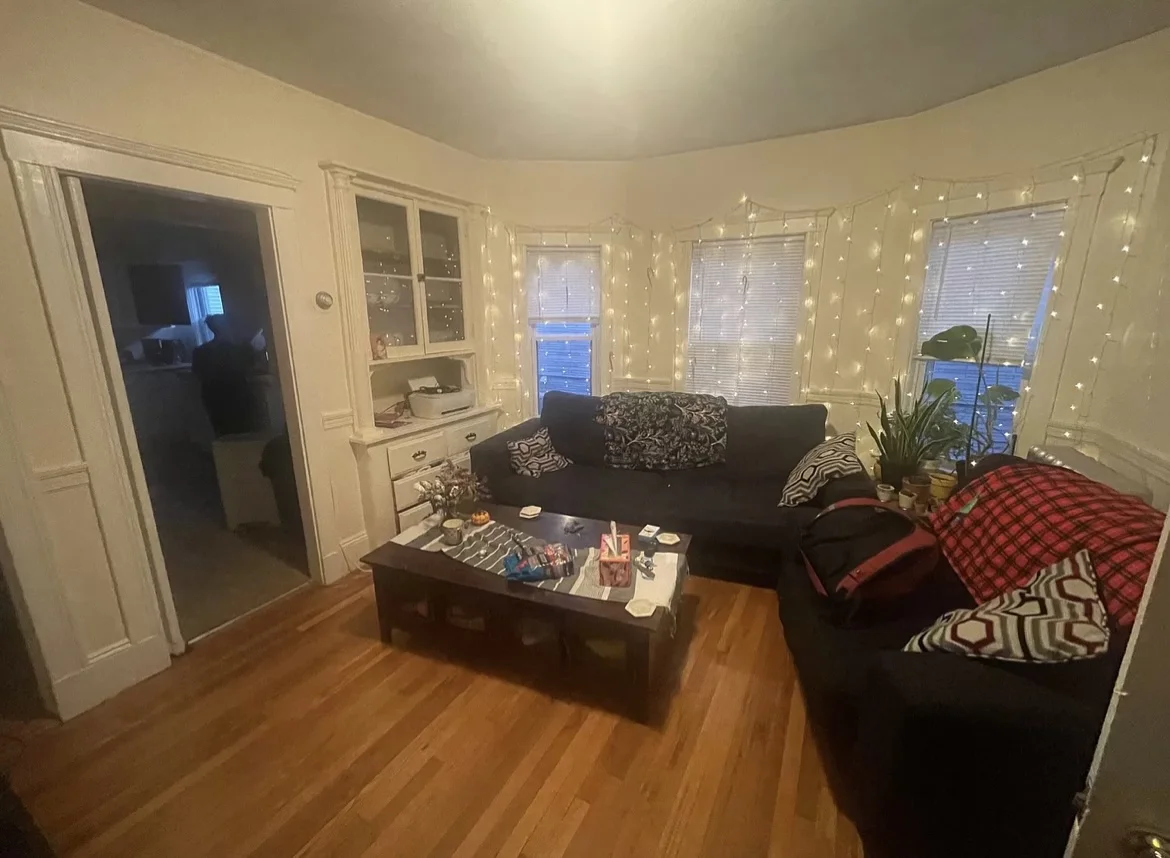 4 bed, 1 bath apartment for rent at 11 Pinkham Rd Unit 2, Medford — photo 1 of 28
