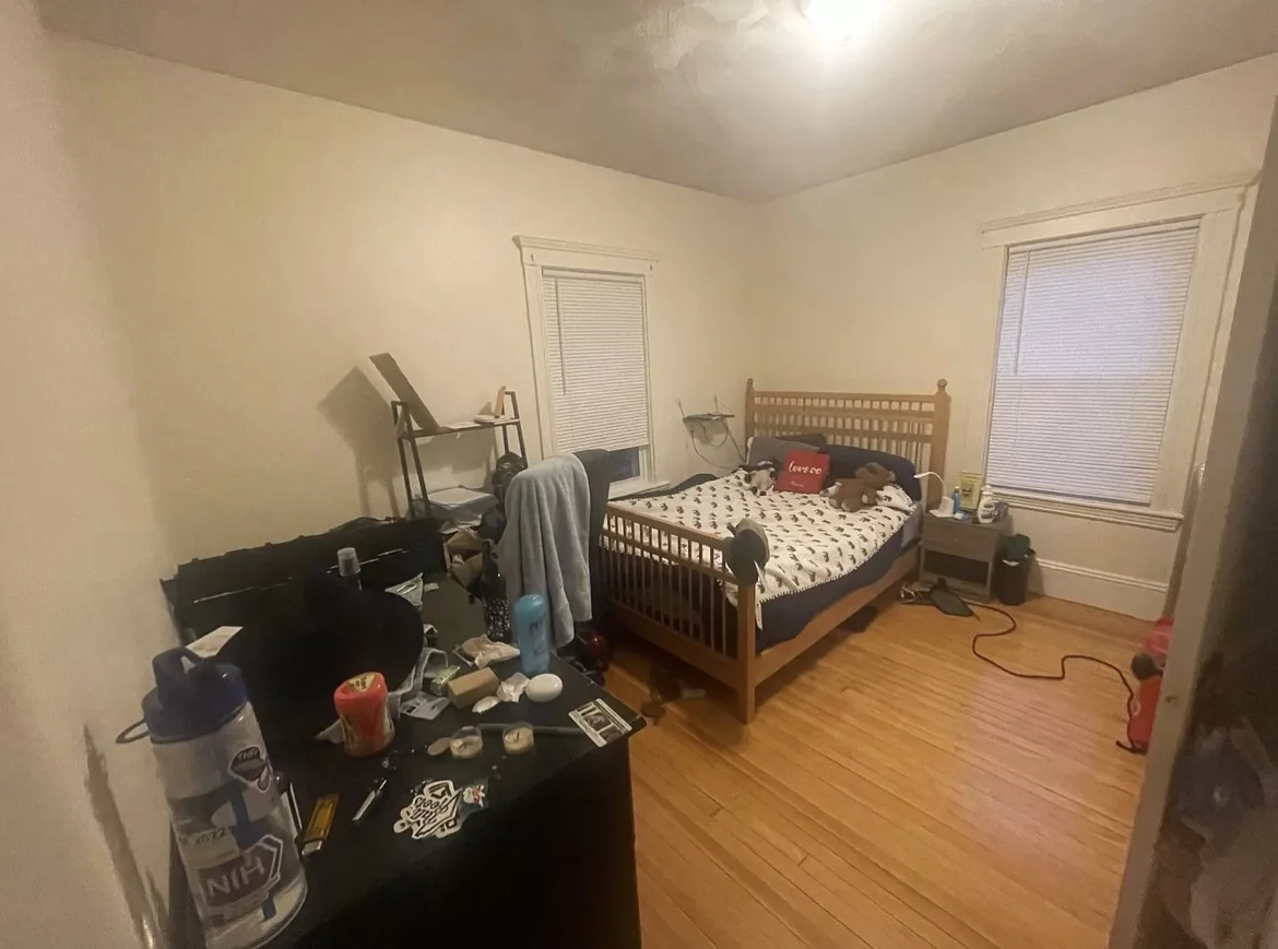 4 bed, 1 bath apartment for rent at 11 Pinkham Rd Unit 2, Medford — photo 17 of 28