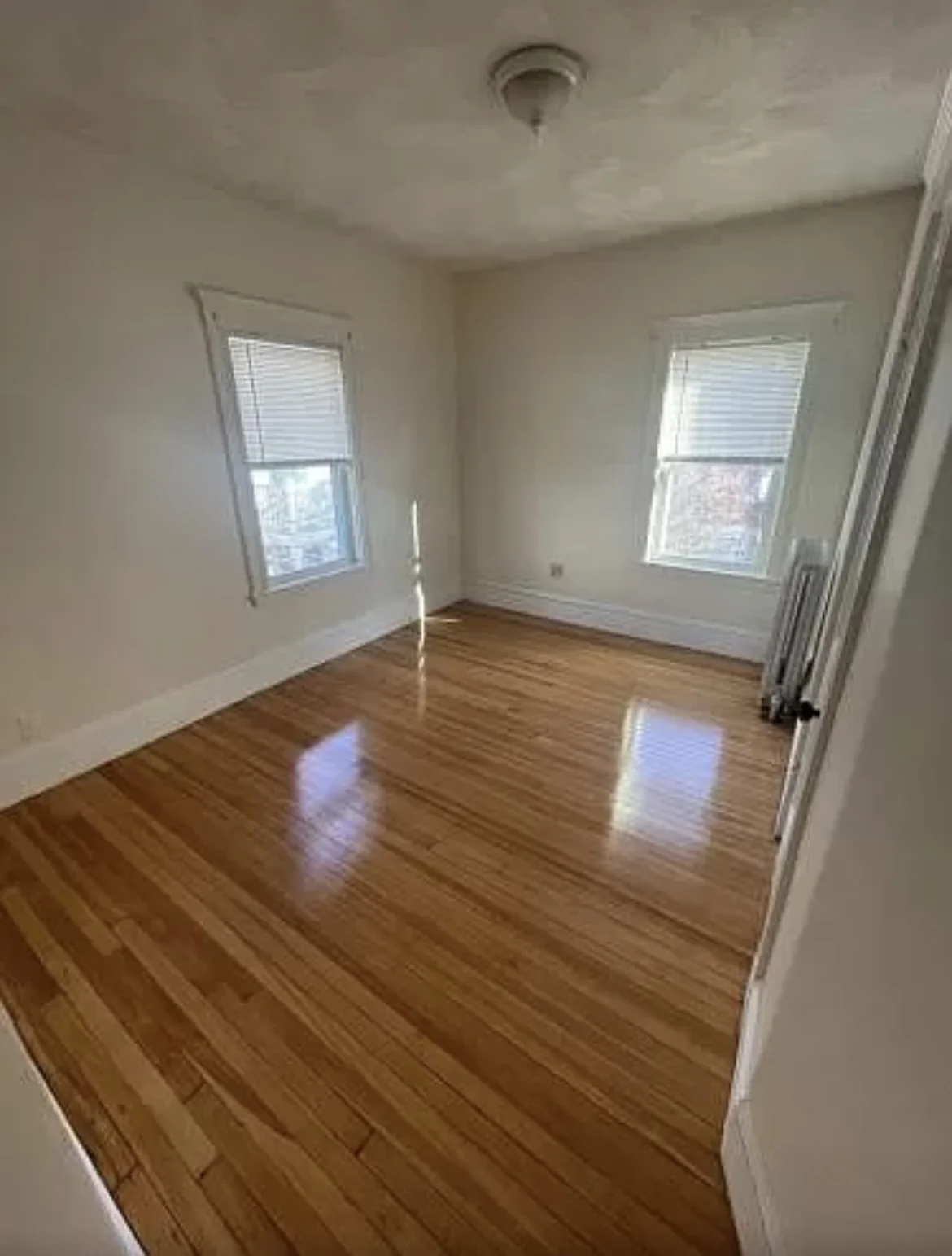 4 bed, 1 bath apartment for rent at 11 Pinkham Rd Unit 2, Medford — photo 26 of 28
