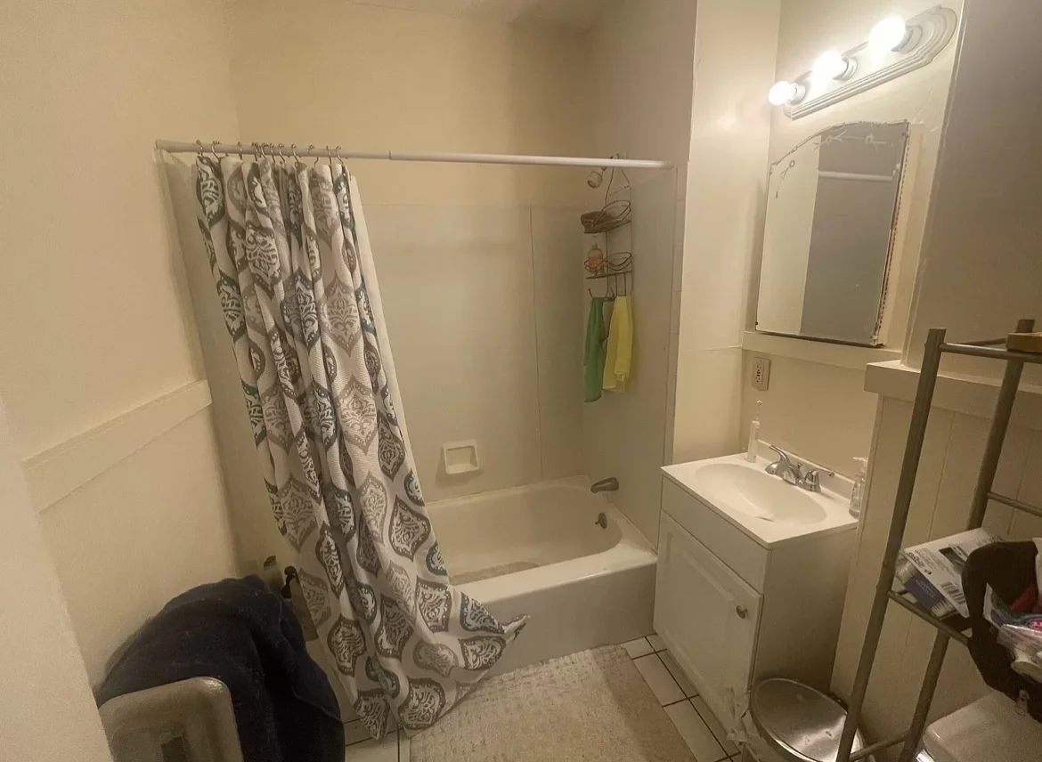 4 bed, 1 bath apartment for rent at 11 Pinkham Rd Unit 2, Medford — photo 24 of 28