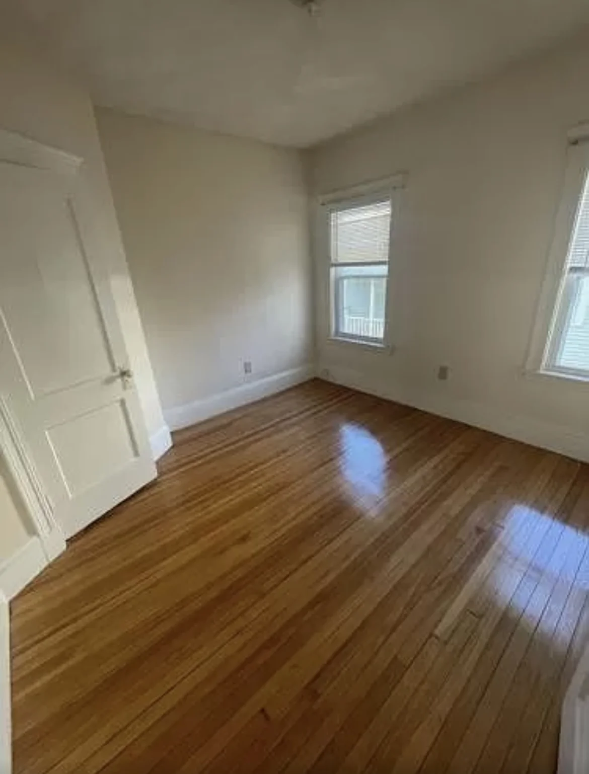 4 bed, 1 bath apartment for rent at 11 Pinkham Rd Unit 2, Medford — photo 27 of 28