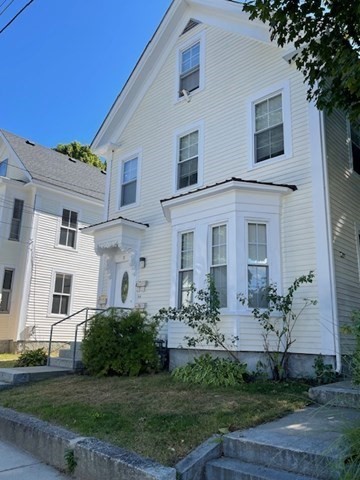 2 bed, 1 bath apartment for rent at 11 Pleasant St Unit 1, Ayer