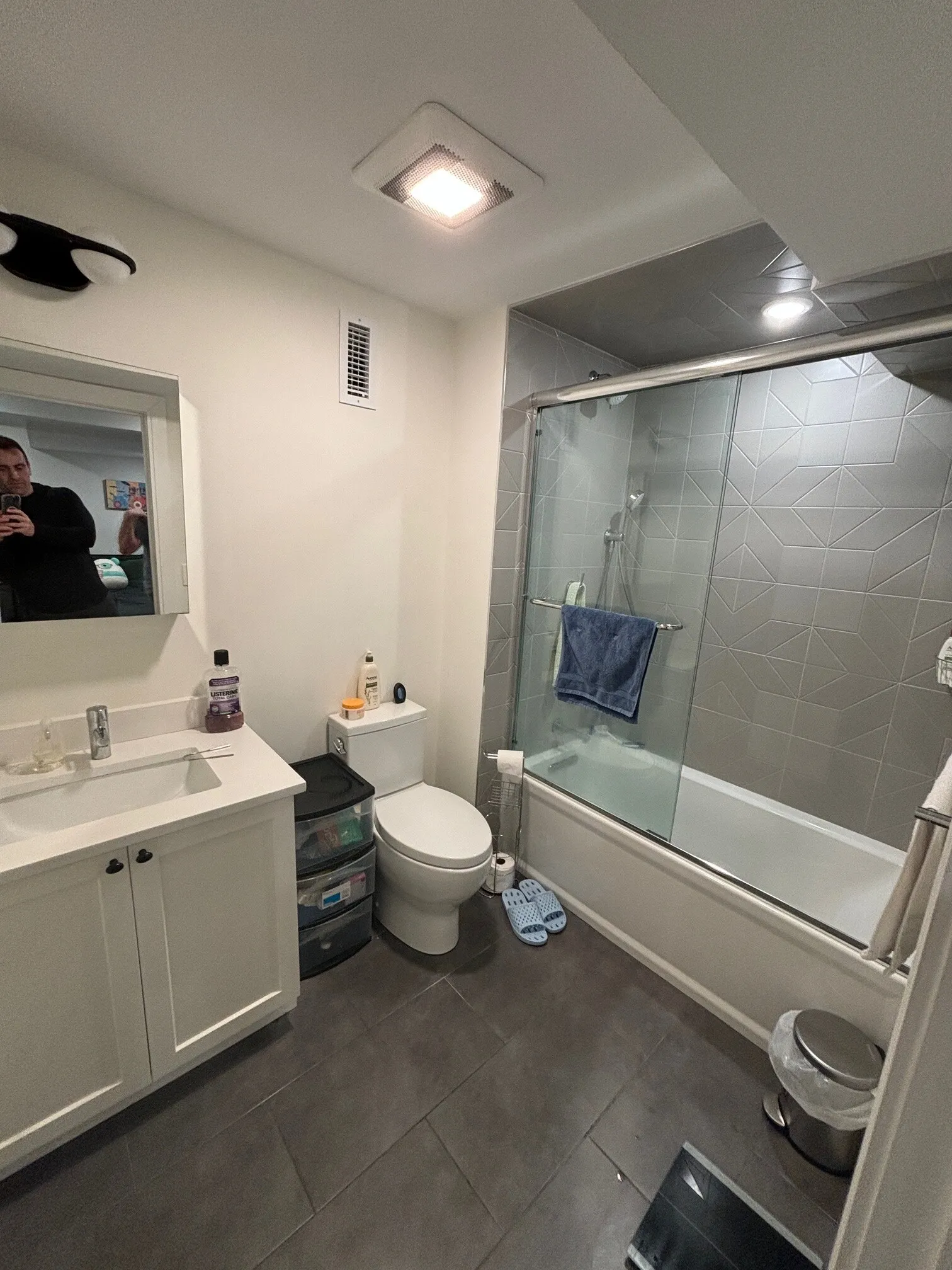 4 bed, 2 bath apartment for rent at 11 Pomeroy St Unit 11, Allston — photo 23 of 29