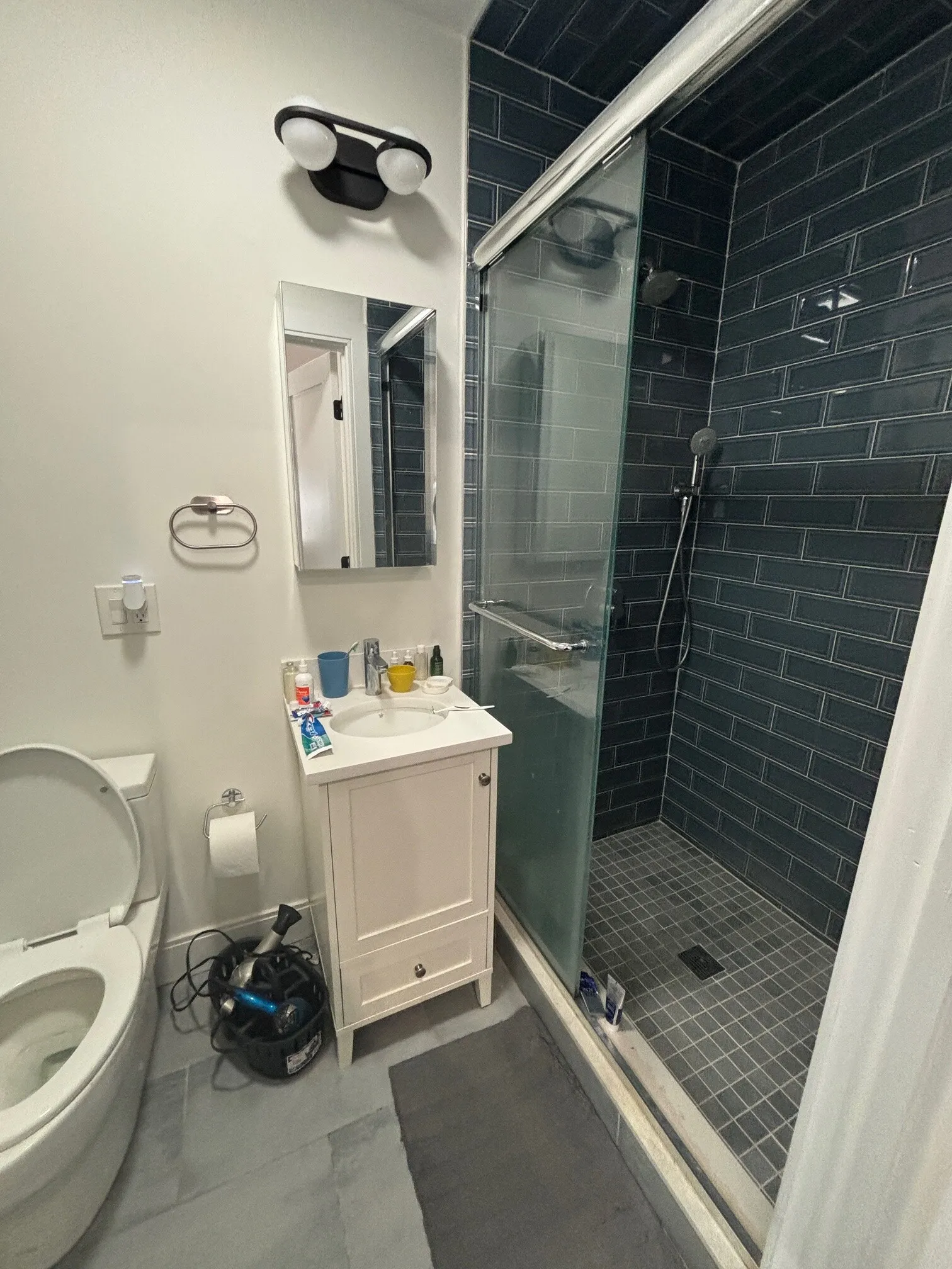 4 bed, 2 bath apartment for rent at 11 Pomeroy St Unit 11, Allston — photo 16 of 29