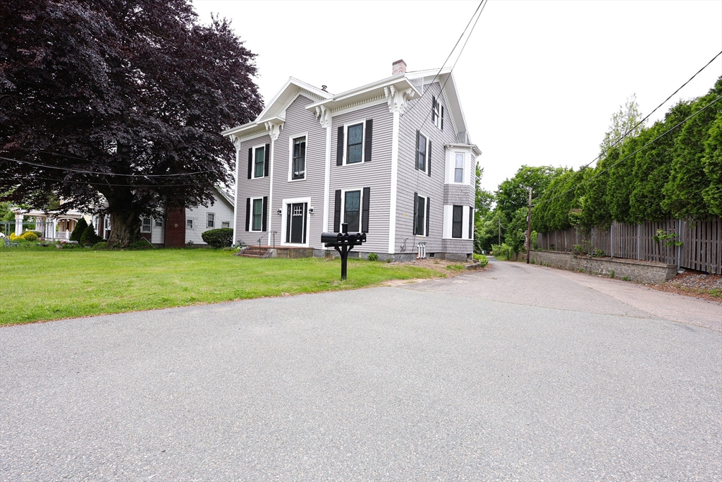 1 bed, 1 bath apartment for rent at 11 Pond St Unit 1, Weymouth — photo 23 of 23