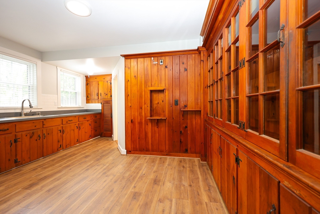 1 bed, 1 bath apartment for rent at 11 Pond St Unit 1, Weymouth — photo 9 of 23