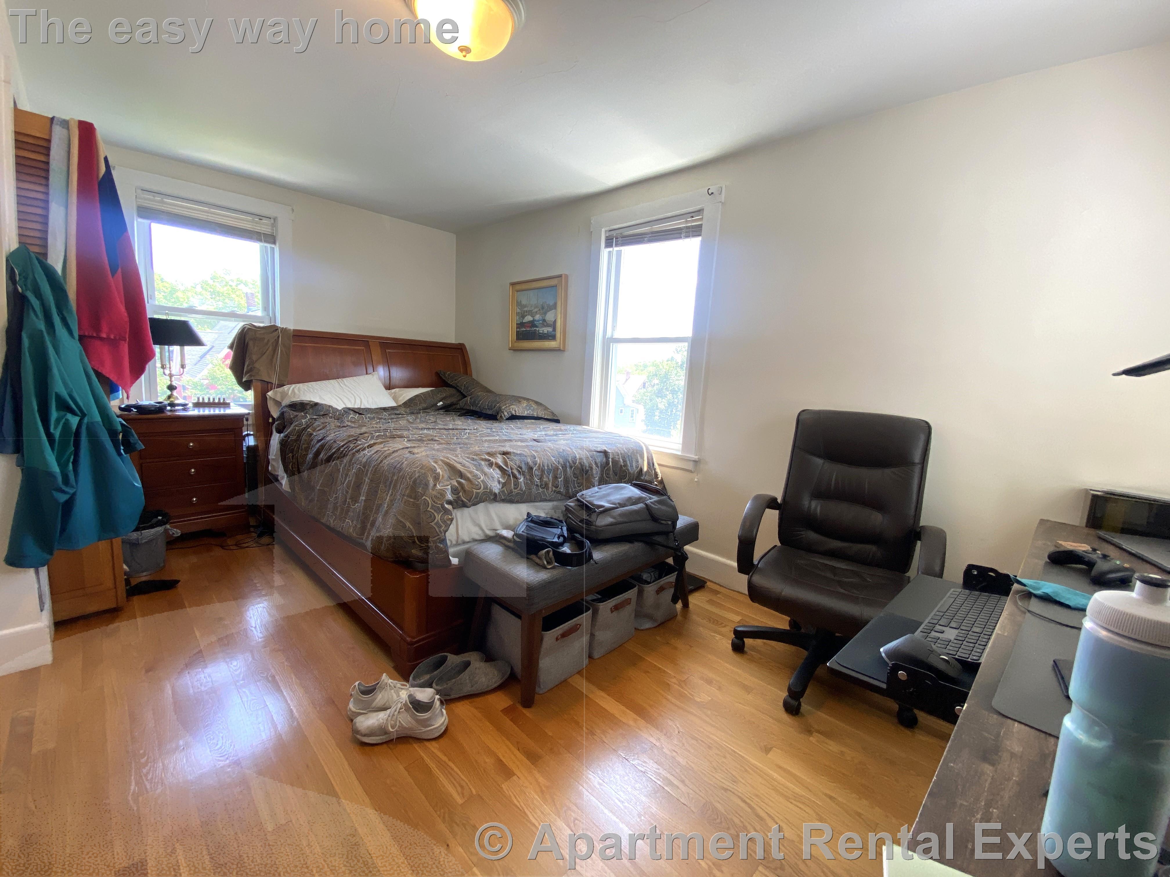 3 bed, 1 bath apartment for rent at 11 Prescott St Unit 3, Union Square — photo 12 of 22