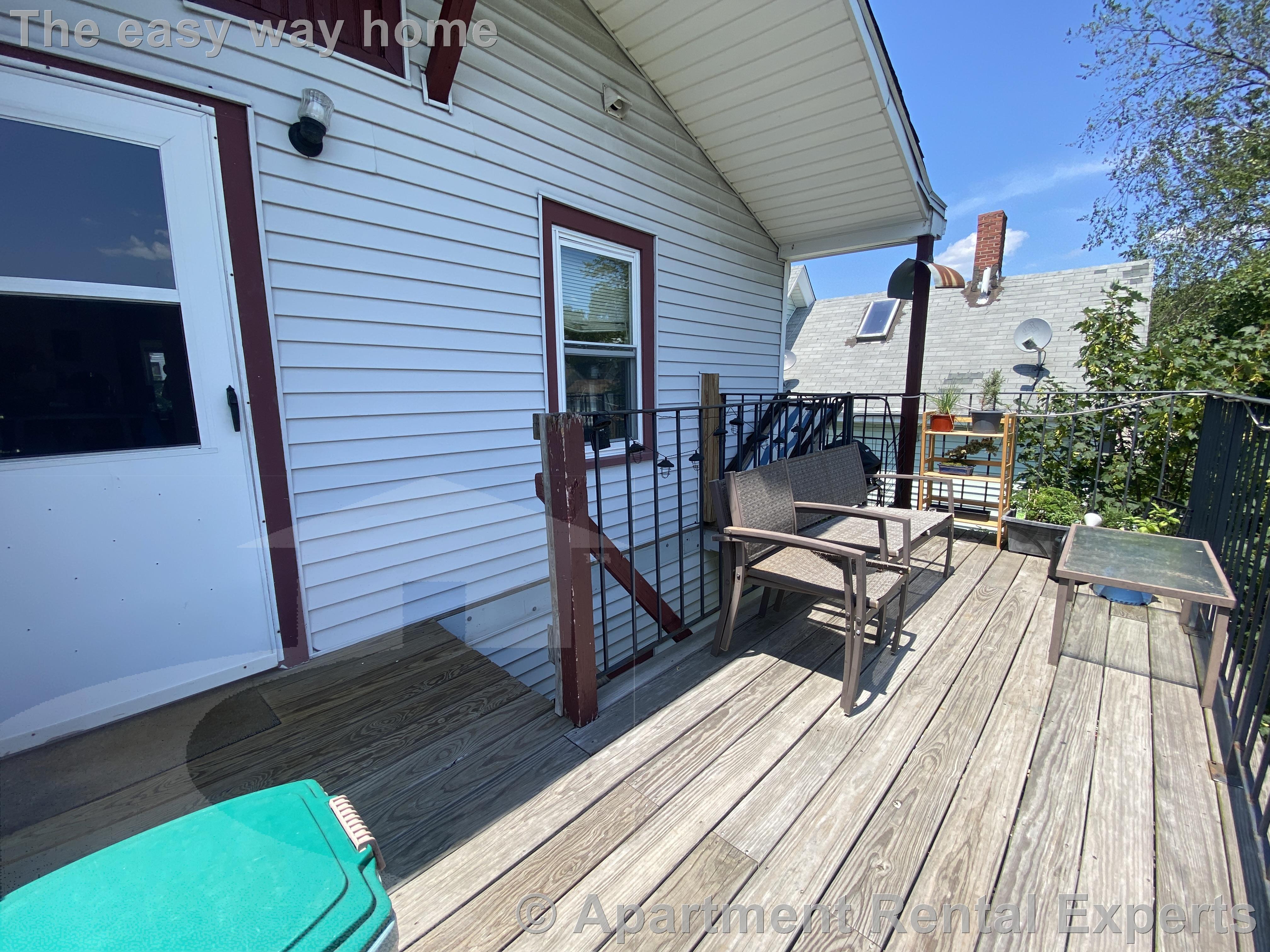 3 bed, 1 bath apartment for rent at 11 Prescott St Unit 3, Union Square — photo 14 of 22
