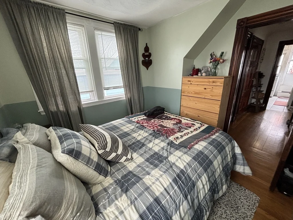 2 bed, 1 bath apartment for rent at 11 Prospect Hill Ave Unit 3, Prospect Hill — photo 8 of 15