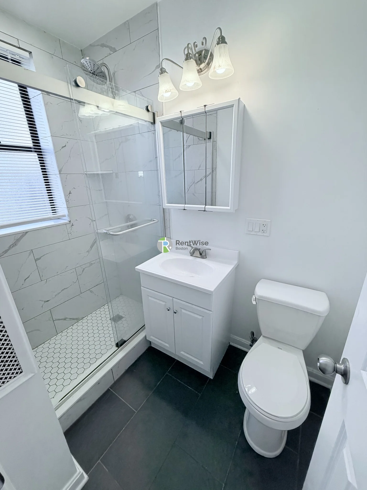 1 bed, 1 bath apartment for rent at 11 Queensberry St Unit 11, Fenway — photo 6 of 9